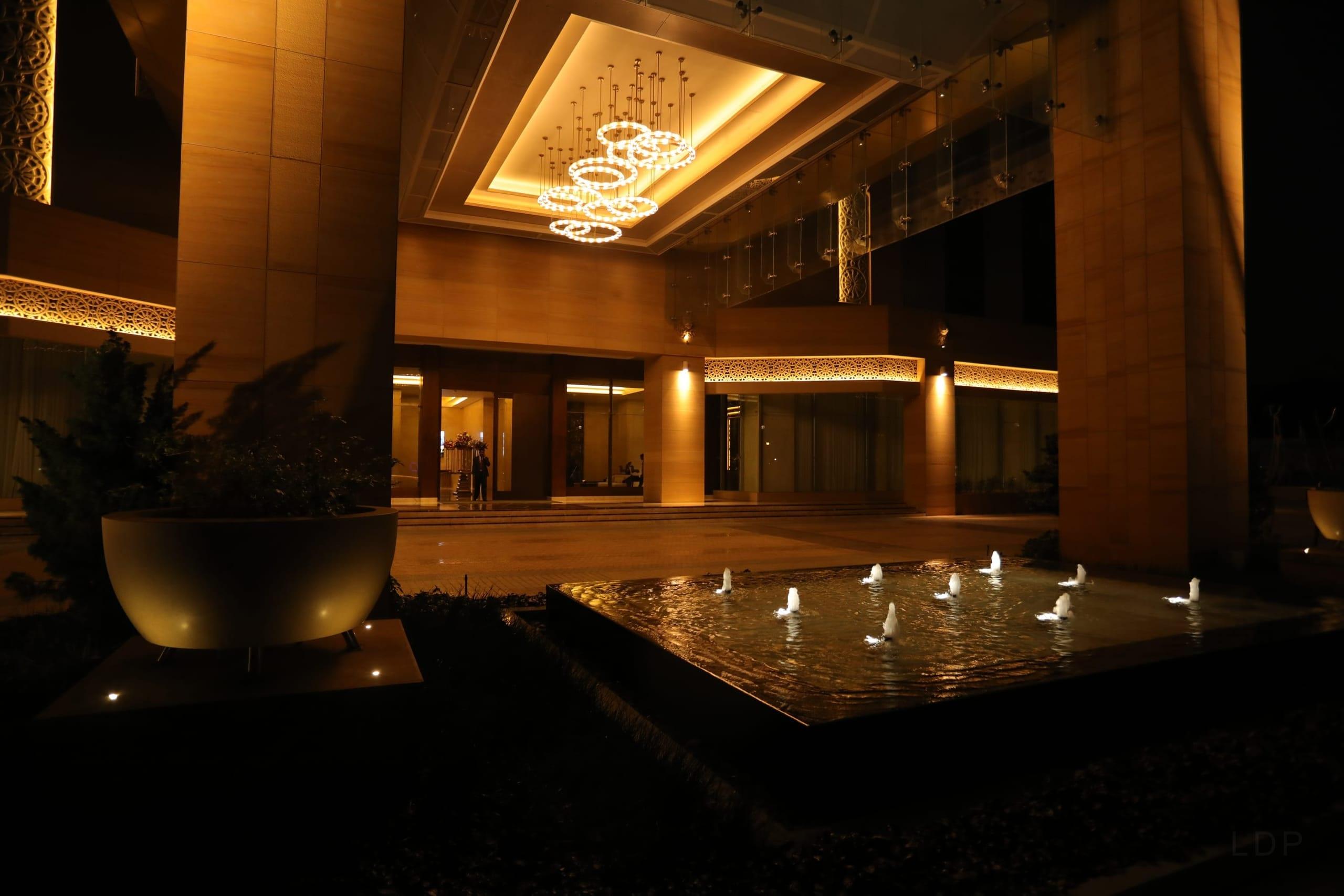 Kingfisher Towers, image 12