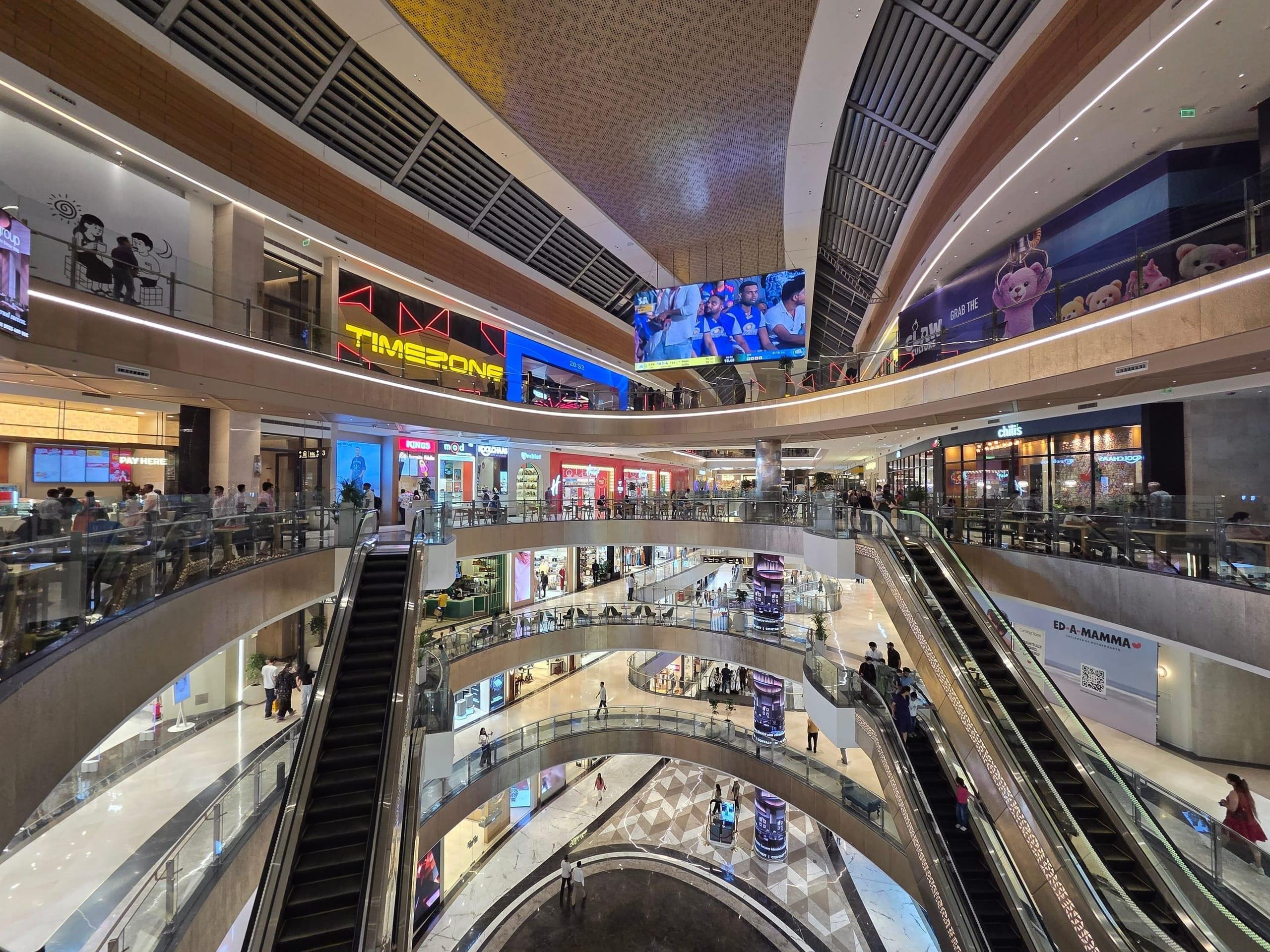 Elegante Mall, image 7