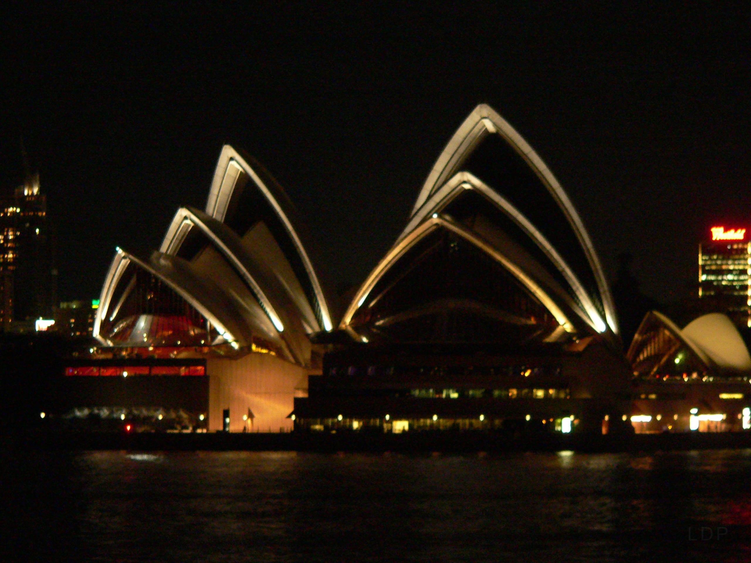 Sydney Opera House, image 1